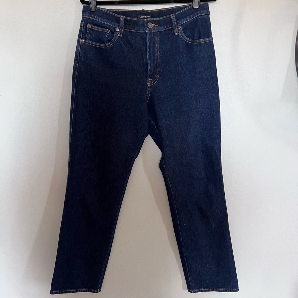 Lucky Brand Midrise Strait denim jeans. Size 12 31 length